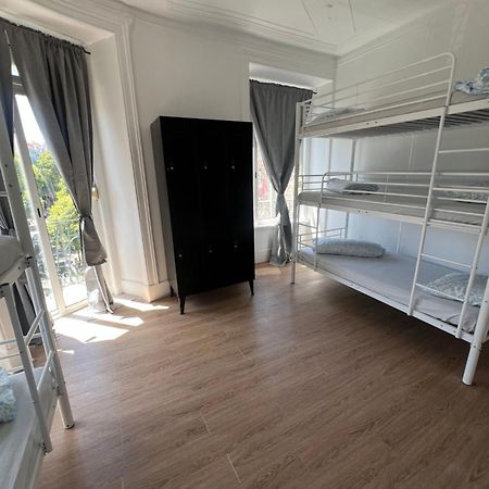 Bagetti Hostel Only For Girls Lisbon Exterior photo